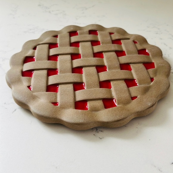 Crate&Barrel Pie Autumn Harvest Ceramic Trivet - Picture 4 of 10